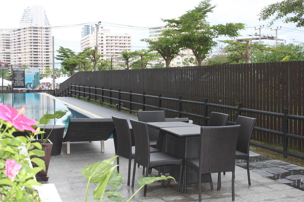 The Ocean Pearl Apartamento Pattaya Quarto foto